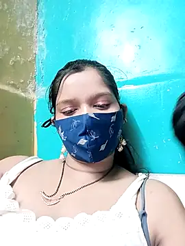 Crazybhabhi online show from April 28, 8:46 pm
