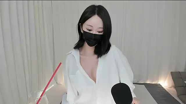 Snapshot of 33bellla333 chatting on March 12, 11:54 am 33bellla333 online show from March 12, 11:54 am