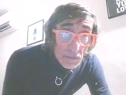 eccomi6996 online show from November 30, 8:20 pm