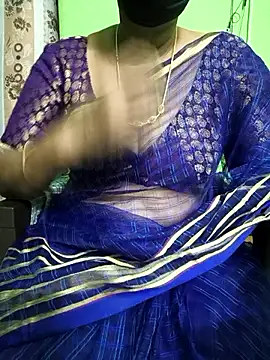 Snapshot of niiveditha chatting on March 15, 3:48 pm niiveditha online show from March 15, 3:48 pm