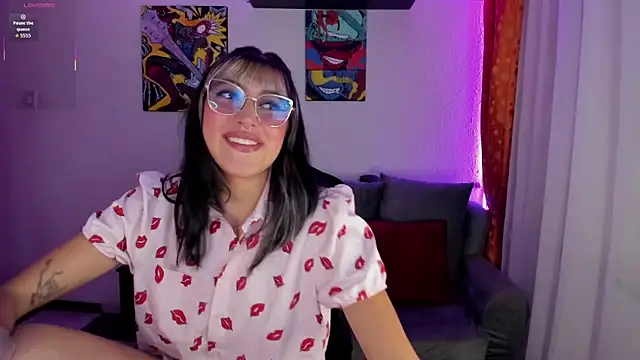 Daphne Jhons online show from February 26, 10:43 pm