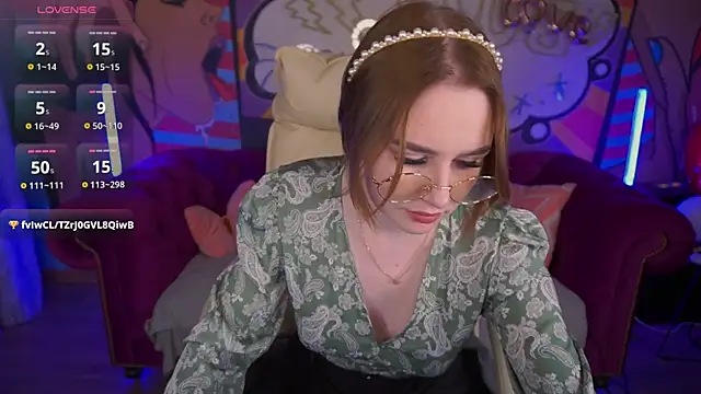 Snapshot of DivineJass chatting on March 13, 11:49 pm DivineJass online show from March 13, 11:49 pm