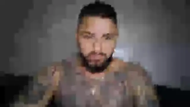 Bakws online show from October 29, 3:33 pm