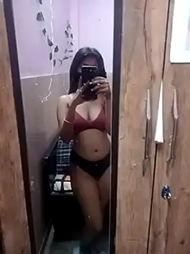 SweetRuhiAngel online show from March 2, 6:35 pm