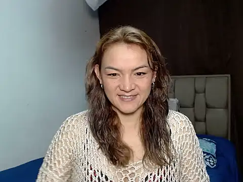 PenelopeMist online show from May 29, 2:06 am