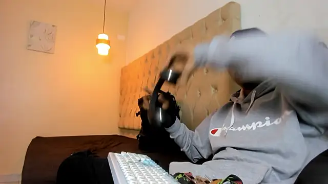 blackdirty420 online show from March 10, 4:22 pm