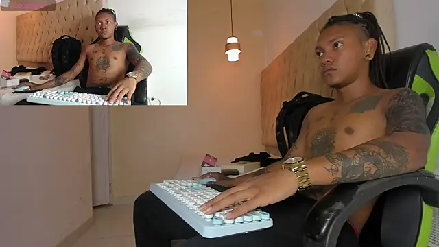 Snapshot of blackdirty420 chatting on September 12, 6:18 pm blackdirty420 online show from September 12, 6:18 pm