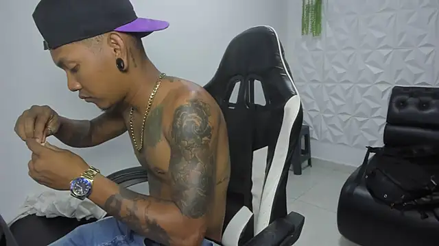 blackdirty420 online show from February 13, 3:56 pm