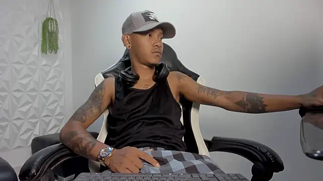 blackdirty420 online show from December 20, 7:50 pm