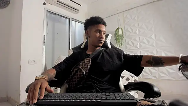 Snapshot of blackdirty420 chatting on September 26, 8:49 pm blackdirty420 online show from September 26, 8:49 pm
