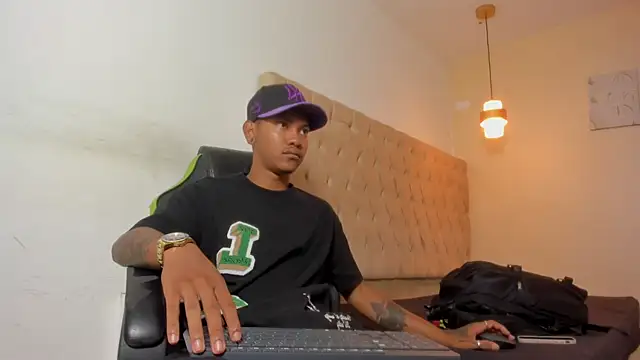 blackdirty420 online show from November 12, 3:27 pm