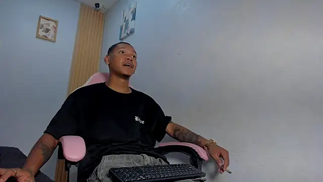 blackdirty420 online show from November 24, 8:09 pm