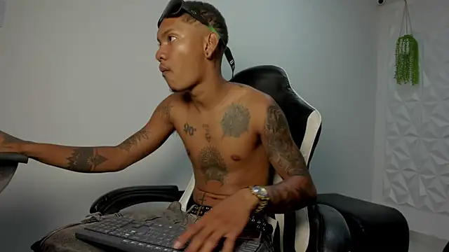 blackdirty420 online show from December 17, 3:50 pm