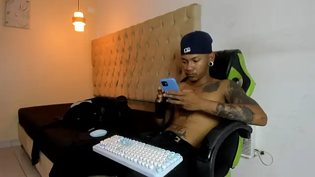 blackdirty420 online show from March 4, 3:53 pm