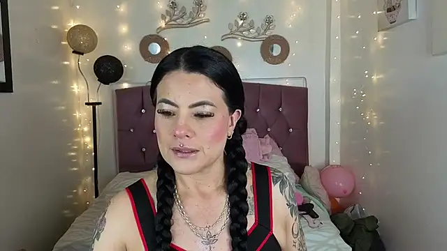 lizha milf online show from March 1, 5:13 pm