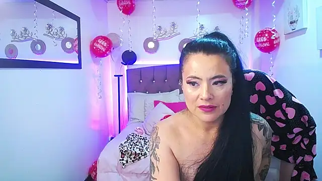 lizha milf online show from February 14, 9:43 pm