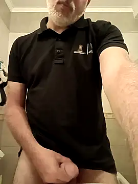 Snapshot of Sexyguycumming chatting on March 16, 11:37 pm Sexyguycumming online show from March 16, 11:37 pm