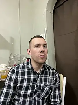 Snapshot of Dimyanmodel chatting on February 7, 7:27 pm Dimyanmodel online show from February 7, 7:27 pm