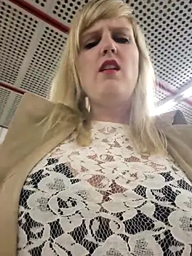 Sexybiene969 online show from September 26, 3:08 pm