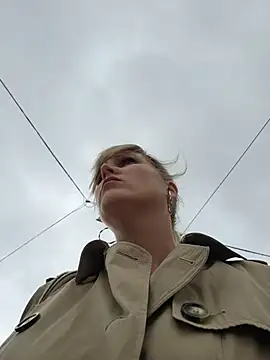 Sexybiene969 online show from October 25, 2:28 pm