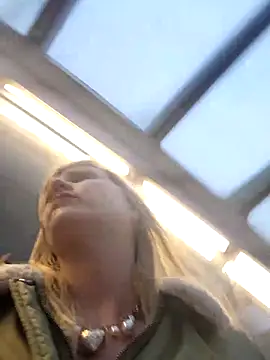 Sexybiene969 online show from October 6, 4:19 pm