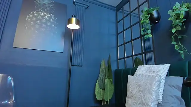 Snapshot of scarlet_edwars chatting on February 27, 7:03 pm scarlet edwars online show from February 27, 7:03 pm