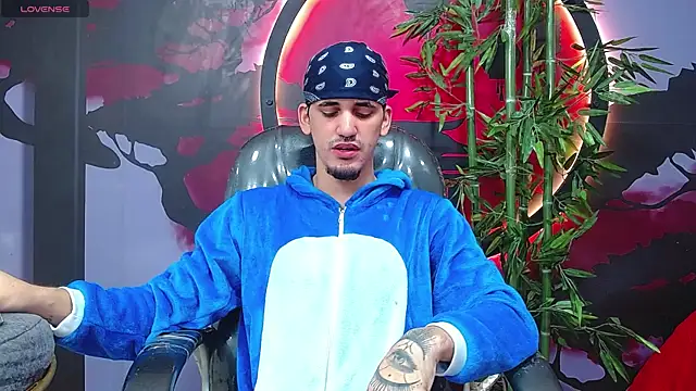 Dirty Kingg online show from November 25, 7:58 pm