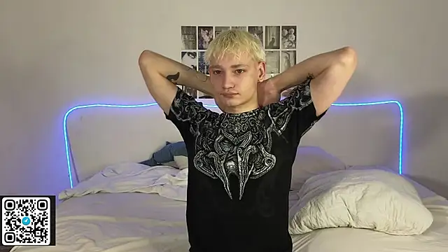 Julian wins online show from March 19, 5:07 am