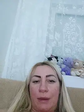 visnjica online show from February 4, 12:49 am