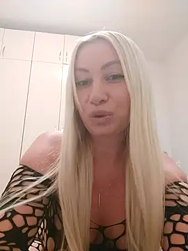 visnjica online show from November 15, 10:25 pm