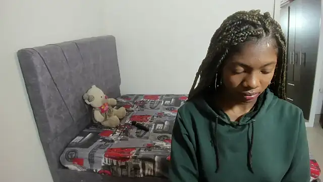 enyelsalas2 online show from October 30, 1:04 am