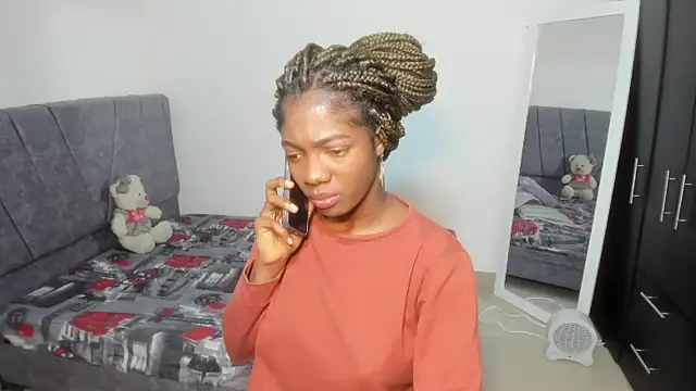 enyelsalas2 online show from November 5, 1:52 am