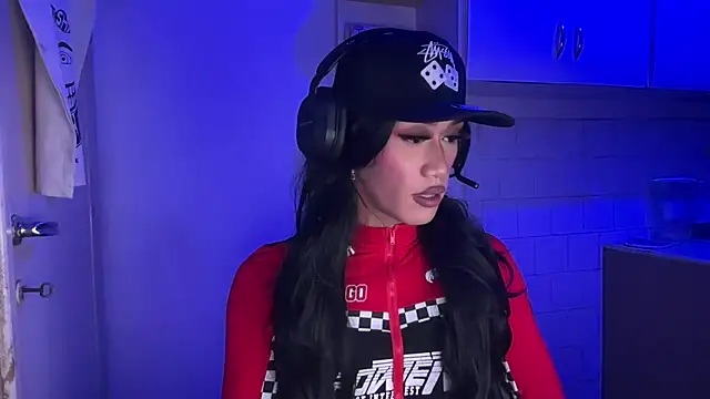 Ladyosa99 online show from February 7, 6:02 pm