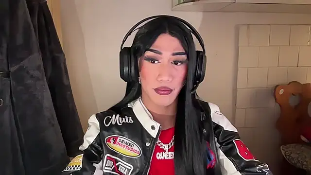 Ladyosa99 online show from February 6, 1:21 pm