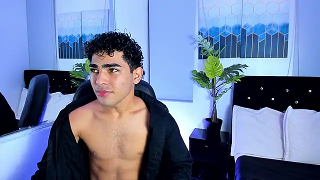 LucasCarterr online show from March 1, 3:43 am