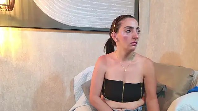 lissa palmer online show from November 25, 3:18 am