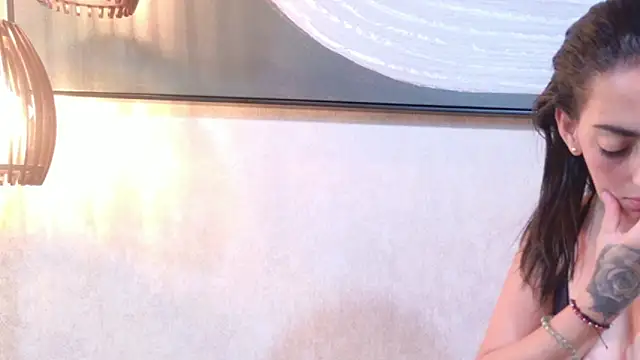 lissa palmer online show from November 13, 3:32 am