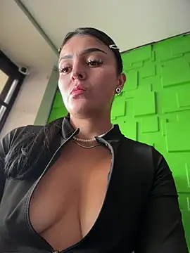 Dulce  Boyd online show from April 9, 2:45 pm