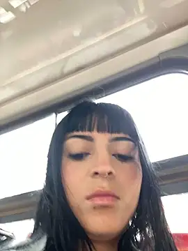 Snapshot of Dulce__Boyd chatting on February 21, 1:33 pm Dulce Boyd online show from February 21, 1:33 pm