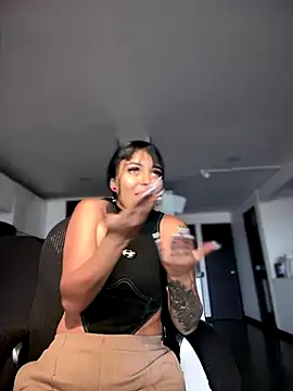 Snapshot of Dulce__Boyd chatting on September 9, 1:53 pm Dulce Boyd online show from September 9, 1:53 pm