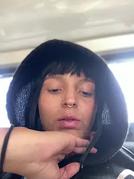 Dulce  Boyd online show from December 5, 1:32 pm