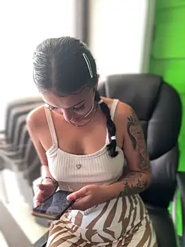 Dulce  Boyd online show from March 20, 2:40 pm