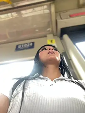 Snapshot of Dulce__Boyd chatting on November 24, 1:33 pm Dulce Boyd online show from November 24, 1:33 pm