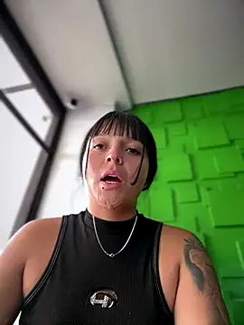 Dulce  Boyd online show from December 21, 1:57 pm