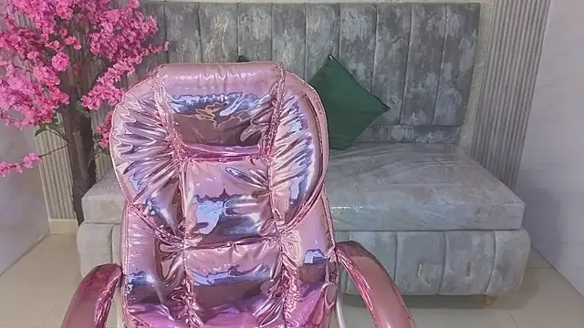 salome stockman s online show from January 10, 1:28 pm