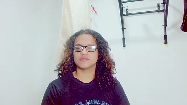 Snapshot of Diane_blossom chatting on March 11, 12:28 pm Diane blossom online show from March 11, 12:28 pm
