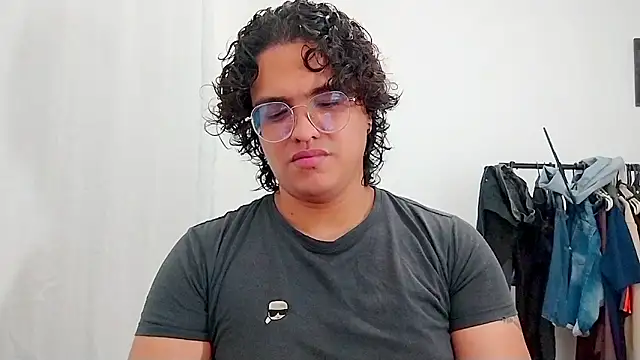 Diane blossom online show from April 15, 12:05 am