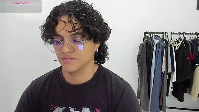 Diane blossom online show from March 15, 7:43 pm