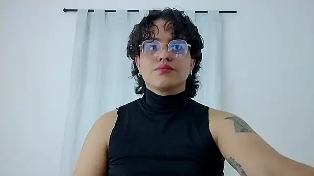 Diane blossom online show from February 4, 10:27 pm