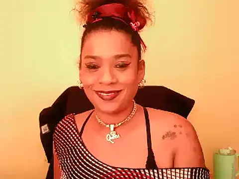 Snapshot of 1fiestyalpha chatting on September 27, 5:46 am 1fiestyalpha online show from September 27, 5:46 am